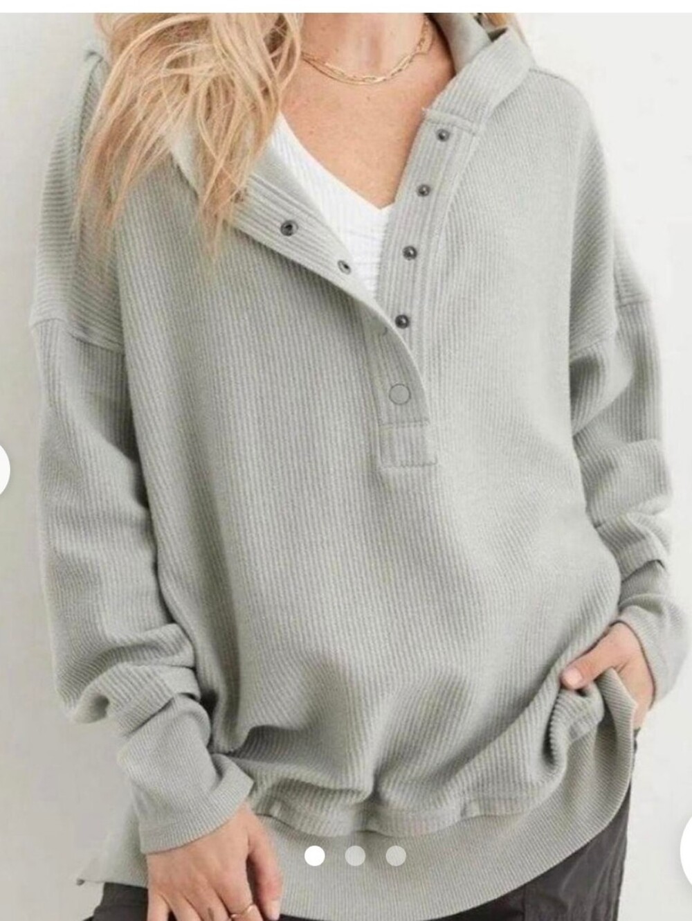 AERIE_ Women's Light Grey Ribbed Snap Front Oversized Hoodie